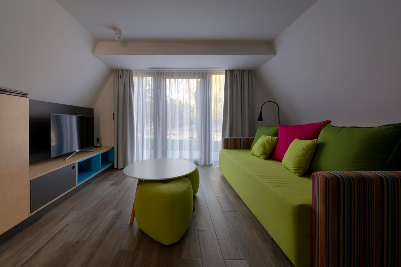 Donautica Hotel & Restaurant Fadd-Dombori ภายนอก รูปภาพ